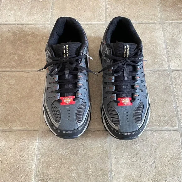 Skechers Men's Gray Athletic Shoes, New with Tags, size 10.5 W - Picture 5 of 7